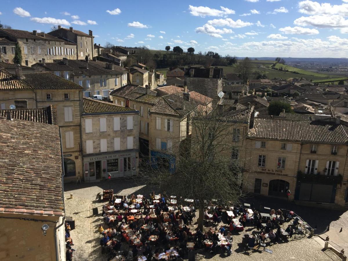 Chez Henri Bed & Breakfast Belves-de-Castillon ภายนอก รูปภาพ